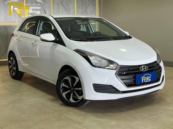 HYUNDAI HB20 1.0 COMFORT PLUS 12V FLEX 4P MANUAL HYUNDAI HB20 1.0 COMFORT PLUS 12V FLEX 4P MANUAL